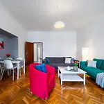 U Vlasskeho Dvora