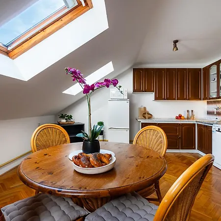 U Vlasskeho Dvora شقة